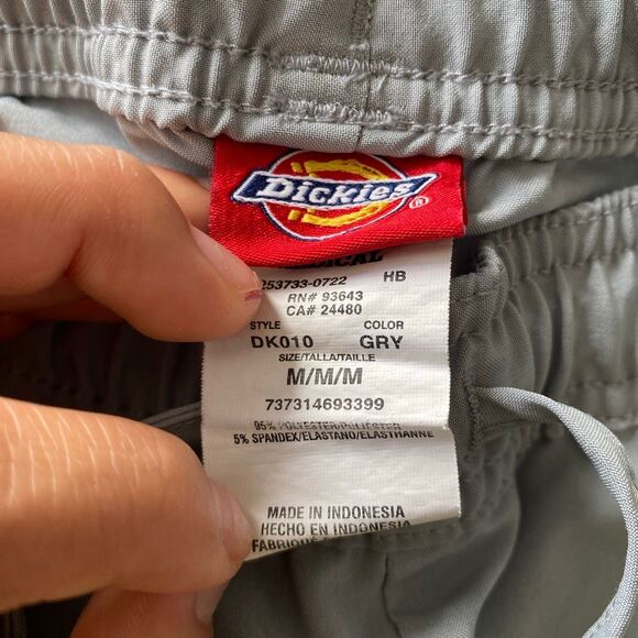 Dickies EDS Essentials Gray Scrub Set Size M Stretch Medical Uniform Top & Pants - Picture 5 of 16